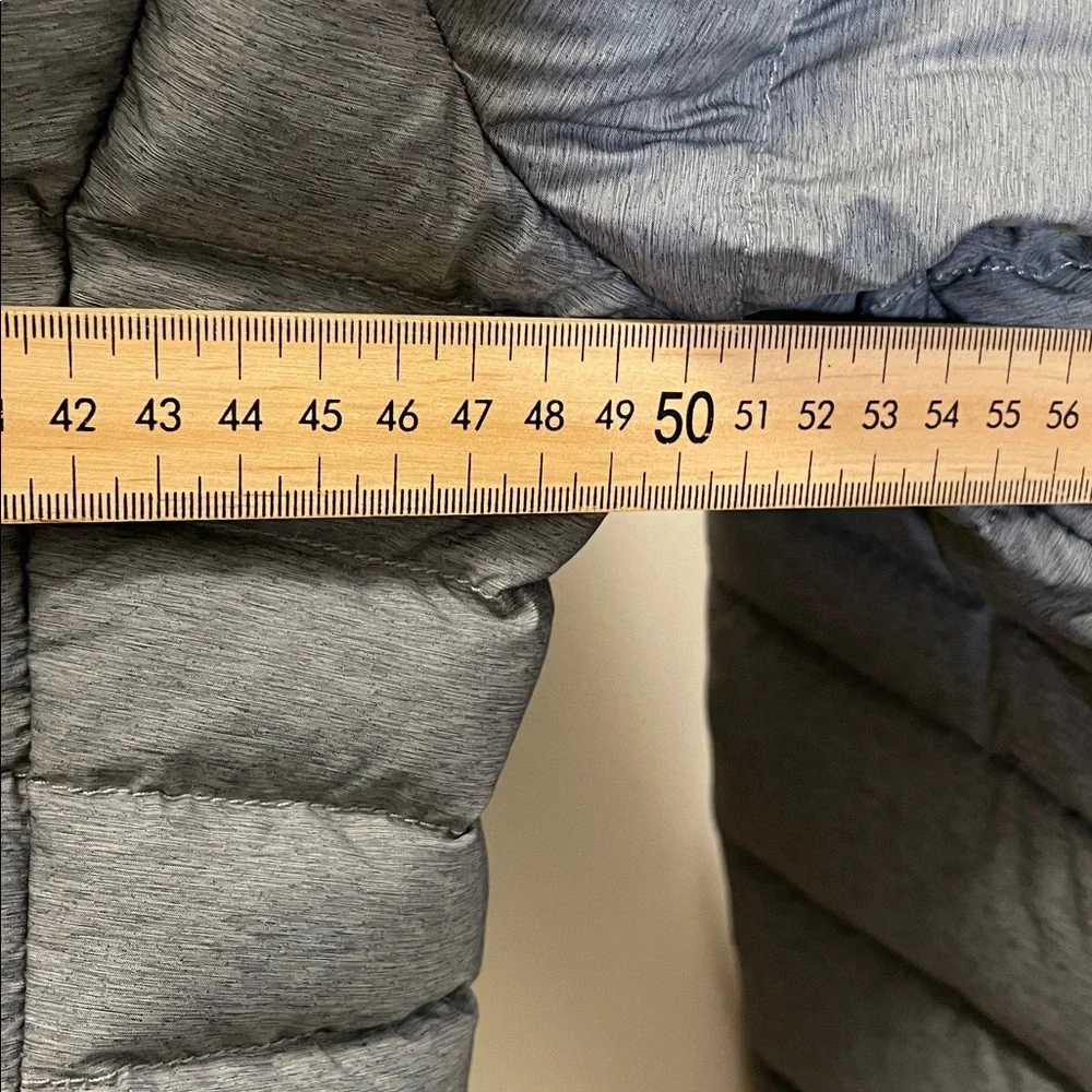 The North Face - Classic Outdoor Puffer Jacket - Grey - M - Picture 13 of 14